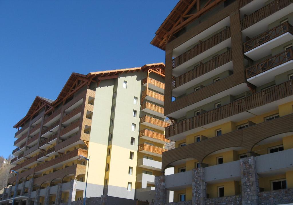 Residence C2A Les Terrasses D'Isola Isola 2000 Esterno foto